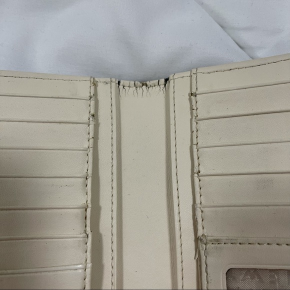 Seafoam Green Kate Spade Wallet - Picture 4 of 8